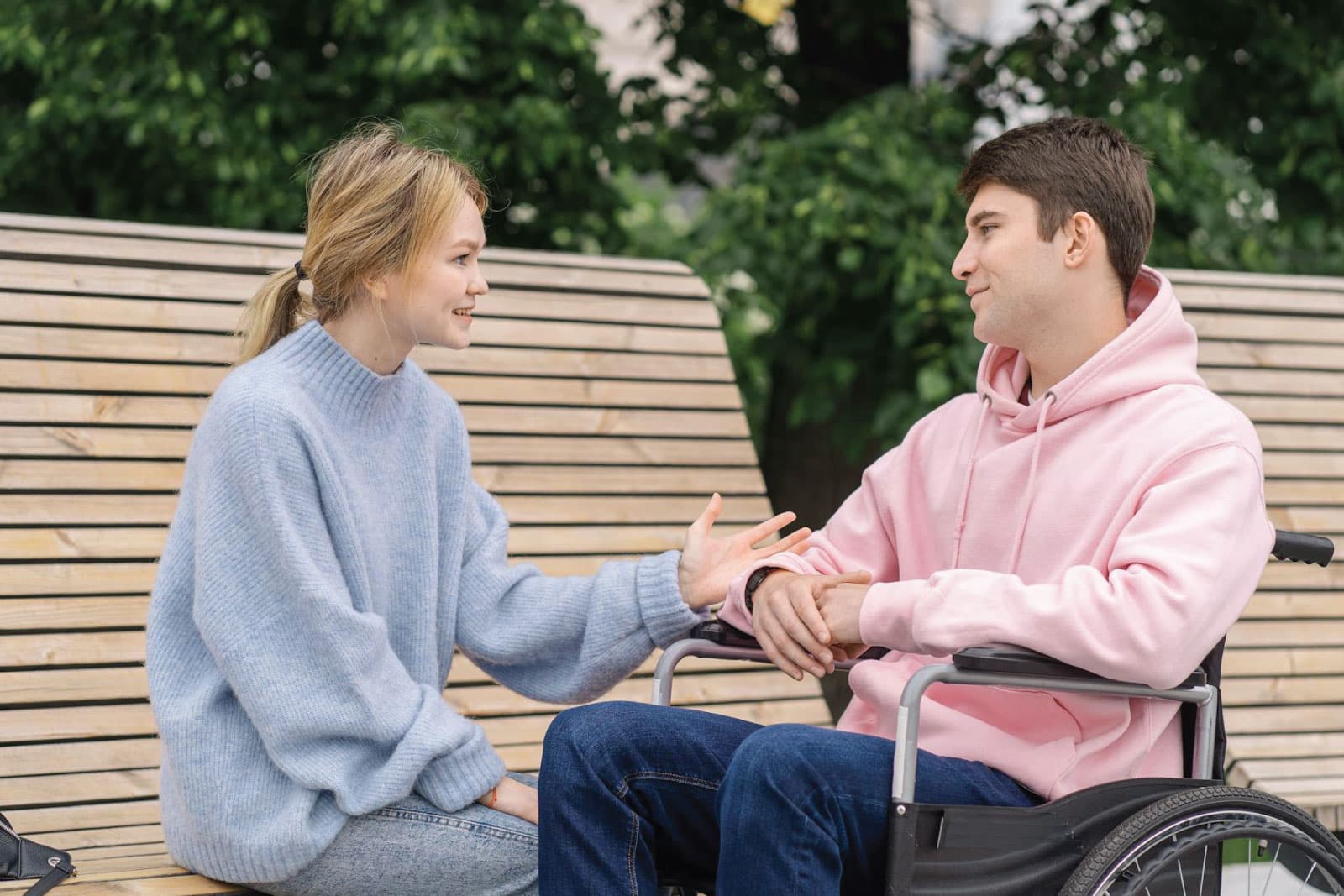 Support professional meeting with a participant